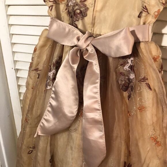 Floral Sparkle Lace  over Satin over Crinoline Soecial Occasion Dress 3/4 - Picture 7 of 8